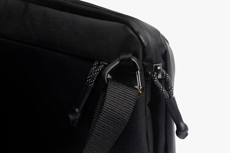 Venture Travel Crossbody