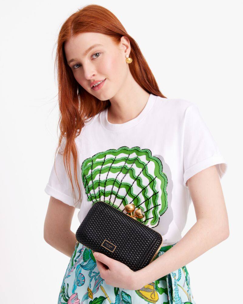 Kisslock Woven Small Clutch