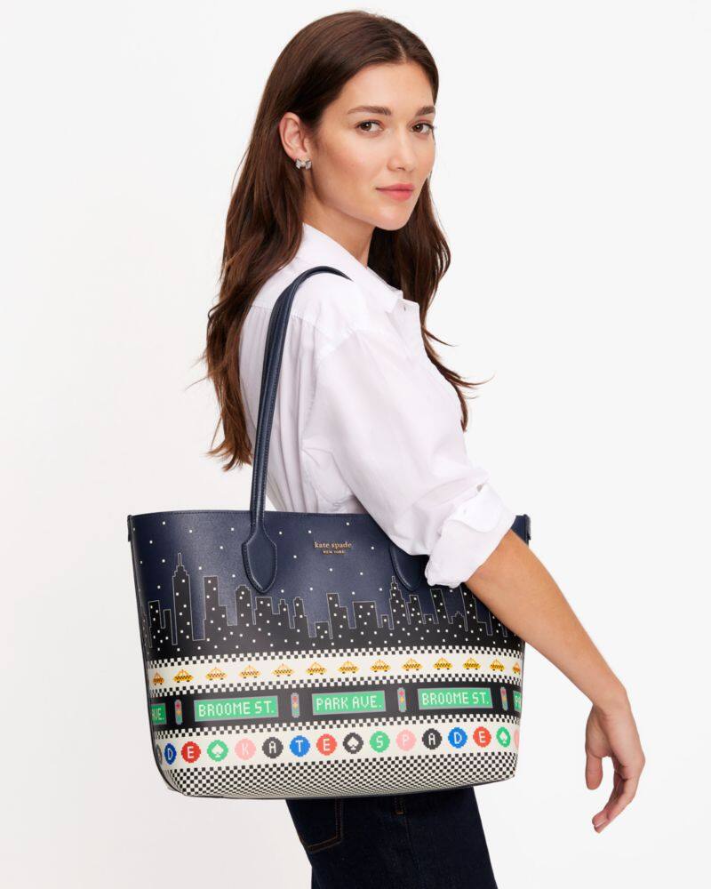 Bleecker Big Apple Large Tote