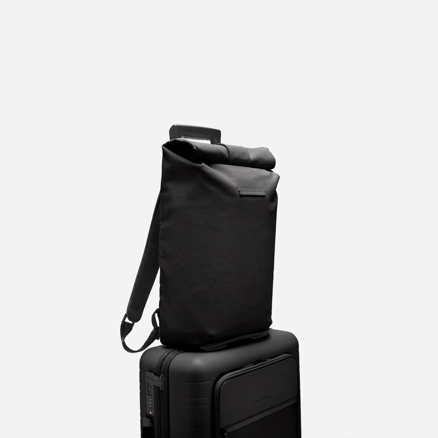 Minimalist laptop backpack waterproof expandable