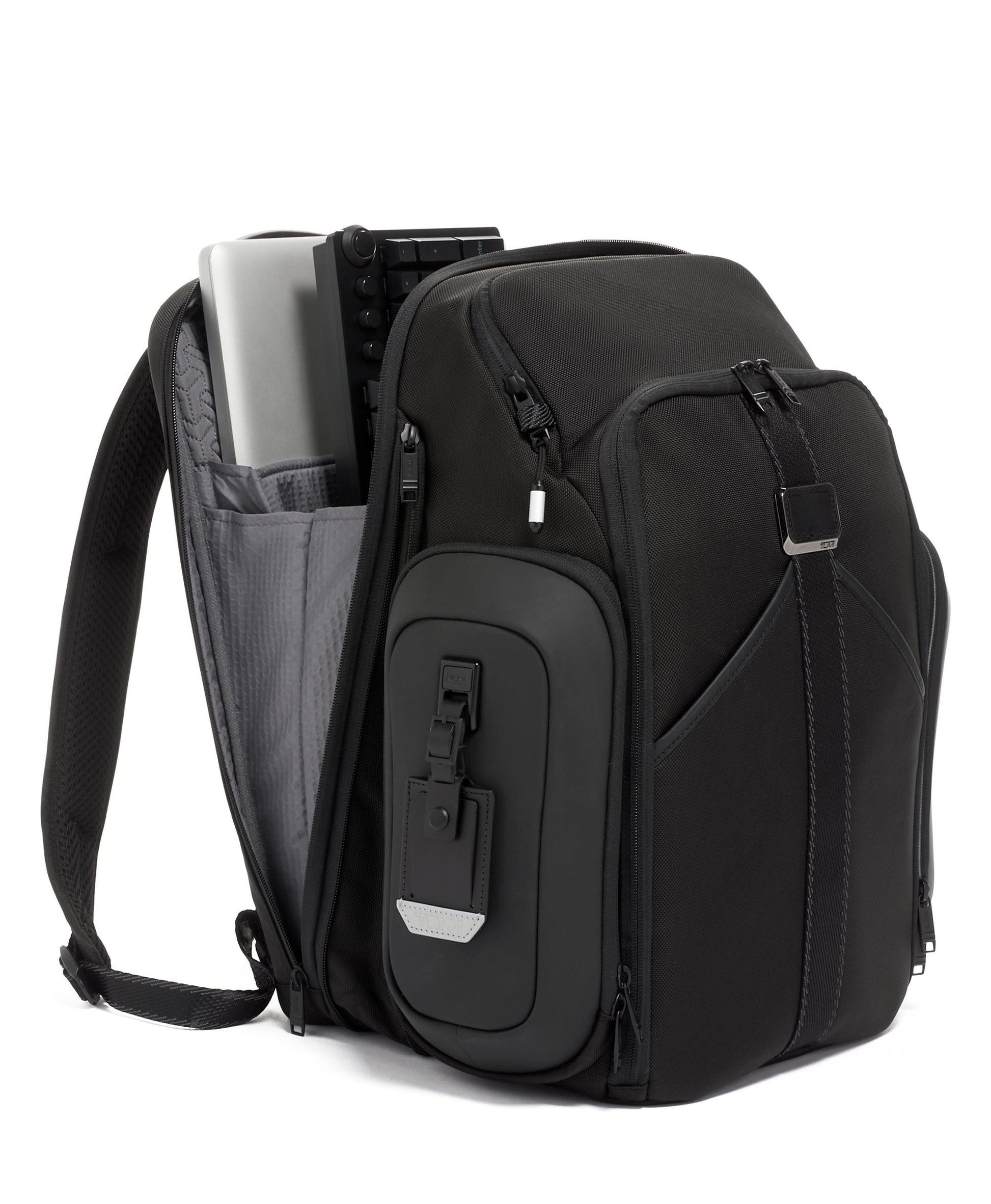 Backpack for 17" laptop headphones mouse padded storage