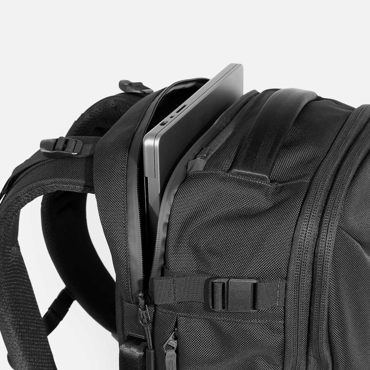 Best laptop backpack for work and travel mens